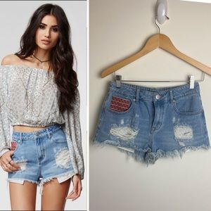 KENDALL & KYLIE High Rise Jean Shorts Distressed Faded Blue Patterned Pockets